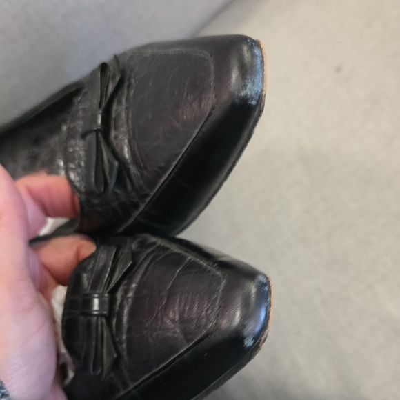 Valentino Women's Black Croc-Embossed Heels - Picture 10 of 10